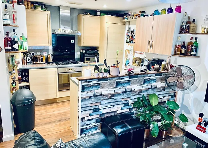 Private Room In Bs14