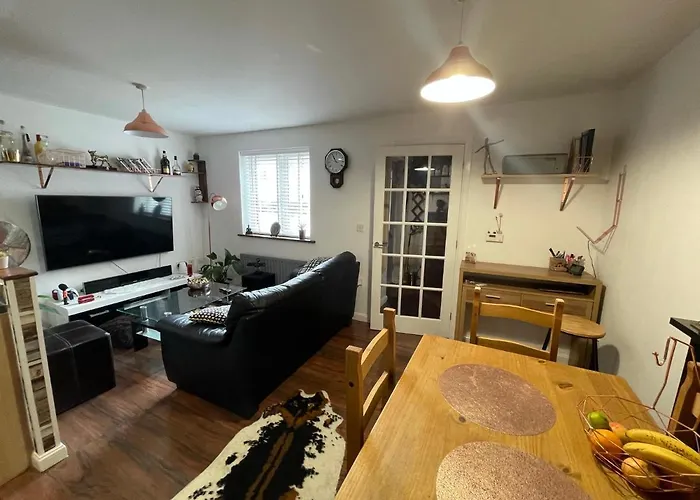 Private Room In Bs14